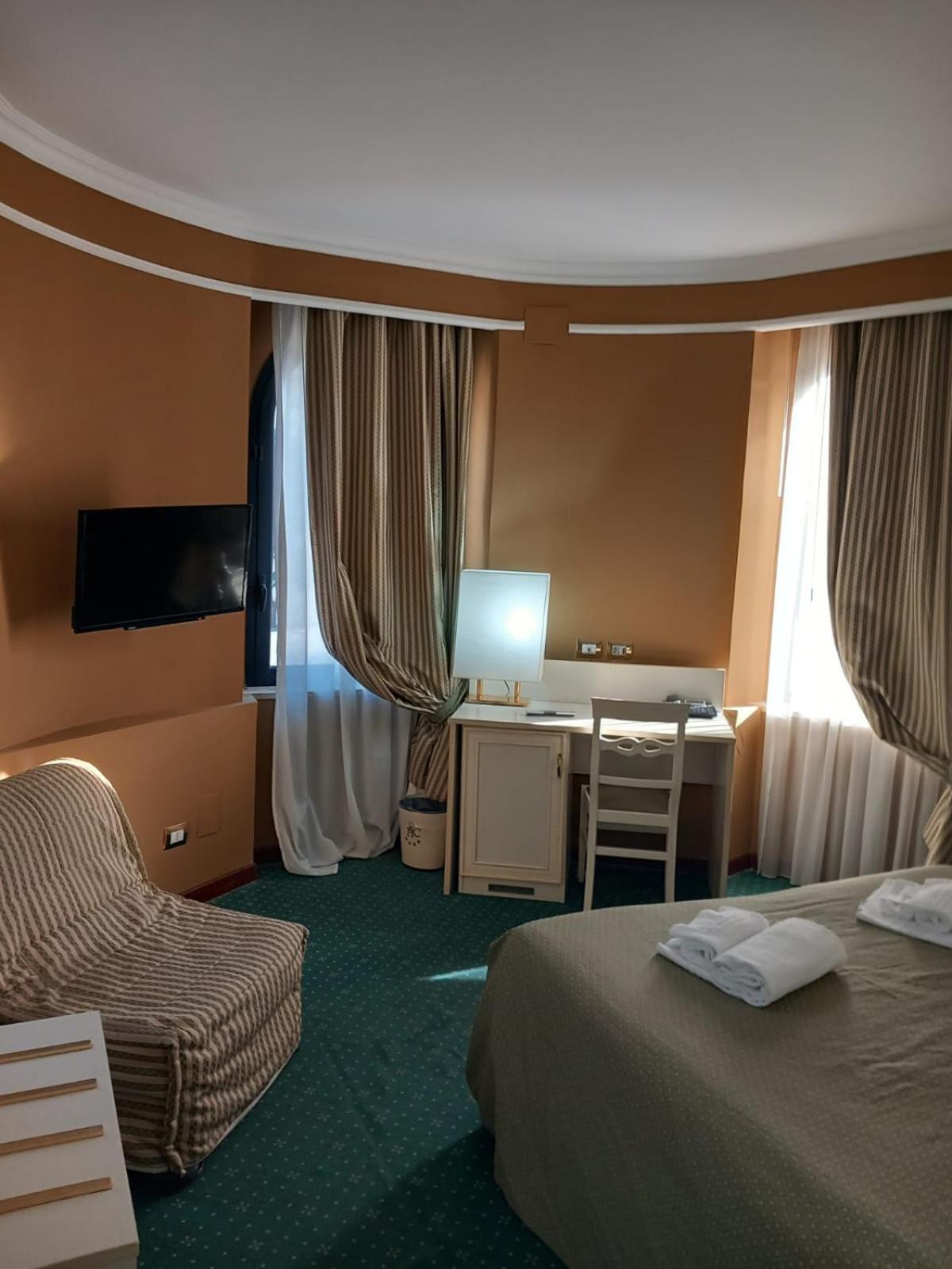 Cervara Park Hotel Roma Eksteriør bilde