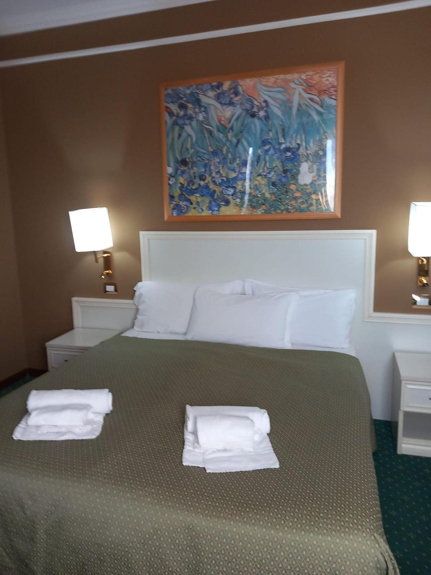 Cervara Park Hotel Roma Eksteriør bilde